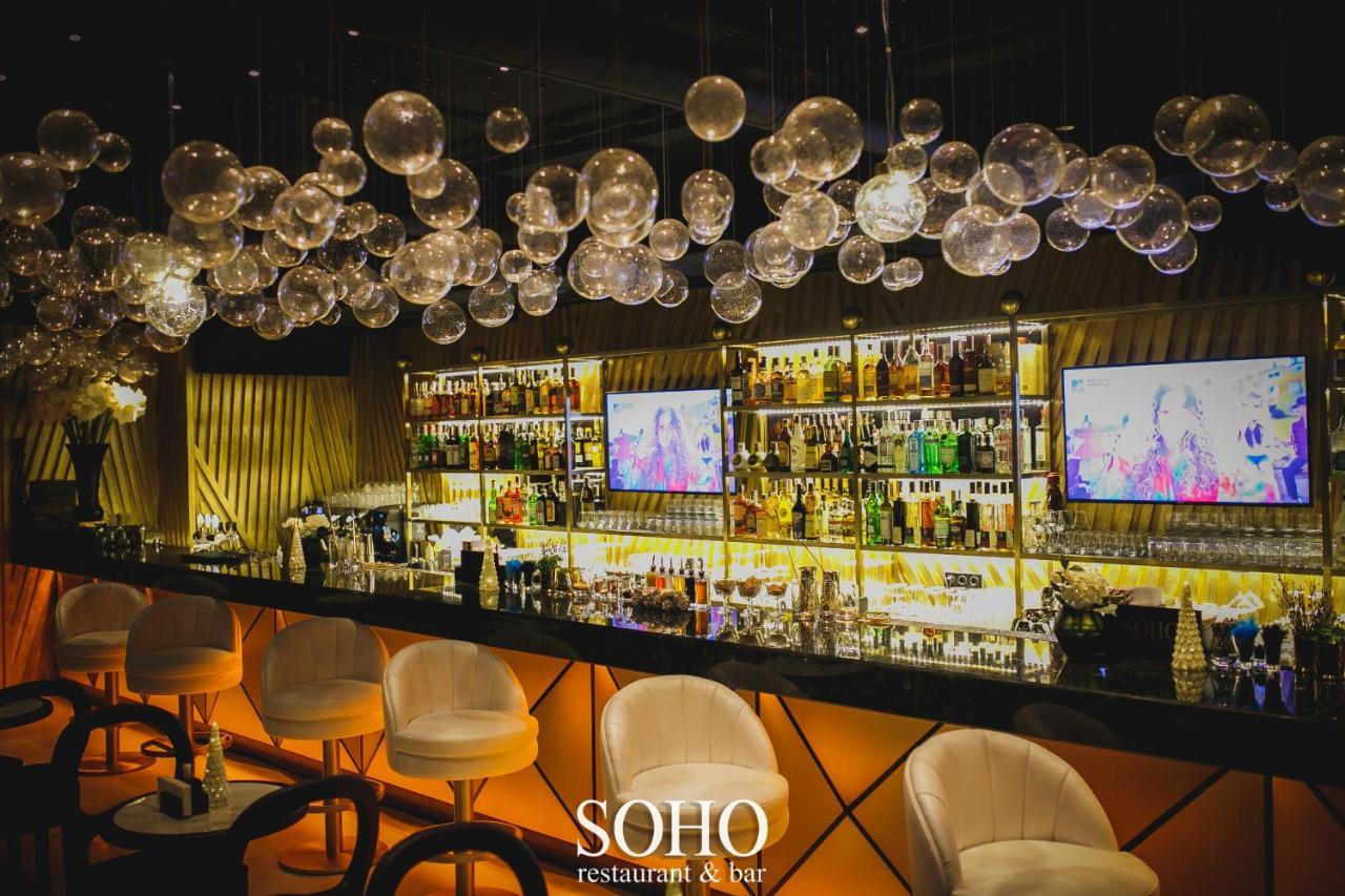 Soho Boutique Hotel Dnipro Exteriör bild